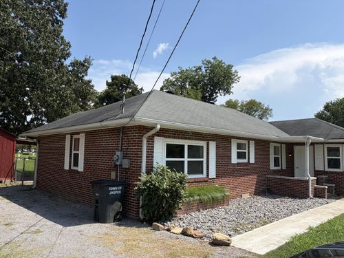 202 Magnolia Ave, Jasper, TN, 37347-3241 | Card Image