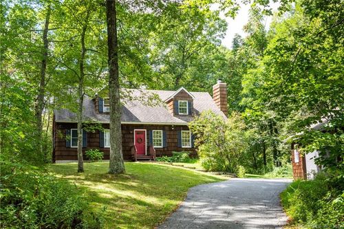 42 South Rd, Kent, CT, 06757-1719 | Card Image