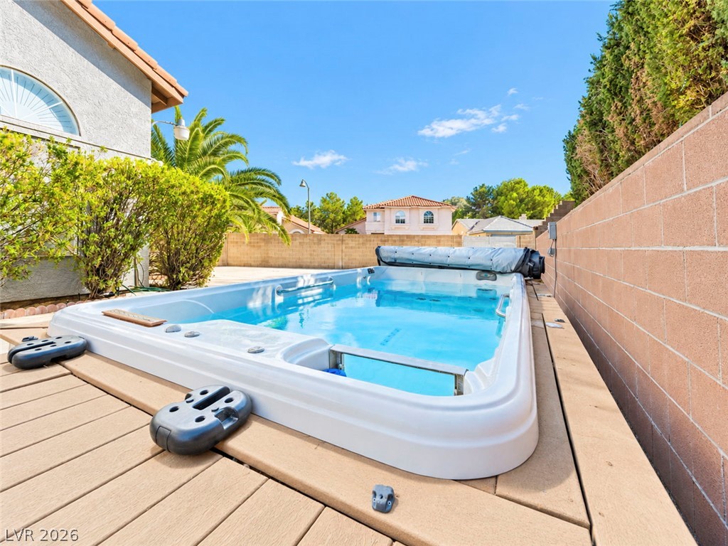 Residential in Las Vegas 4