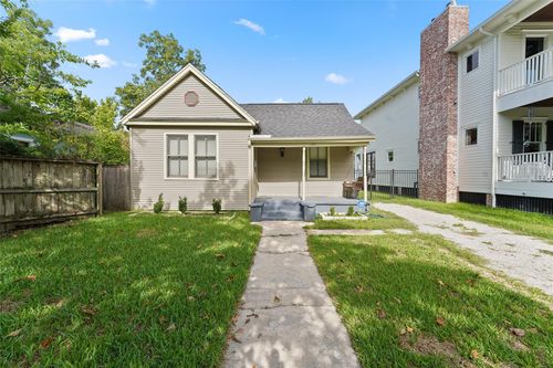 1317 Ashland St, Houston, TX, 77008-4101 | Card Image