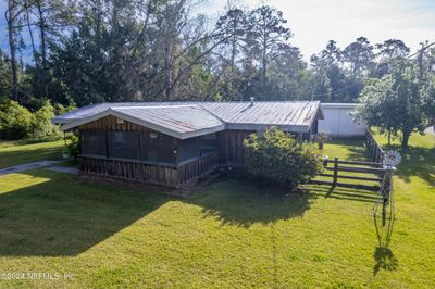 12820 Ne 233 Rd Lane, House other with 3 bedrooms, 1 bathrooms and null parking in Raiford FL | Image 3