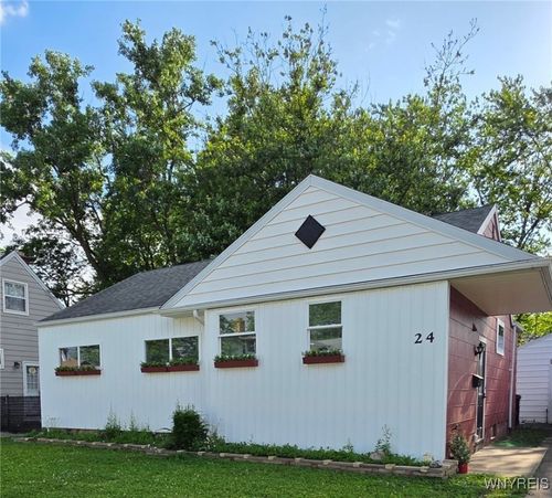 24 Wenonah Ter, Tonawanda, NY, 14150-7028 | Card Image