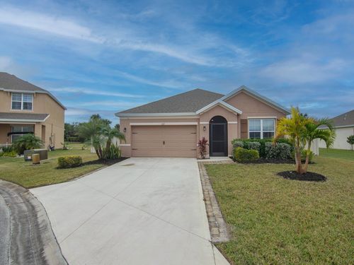 2169 Harwick Circle Circle Sw, Vero Beach, FL, 32968 | Card Image