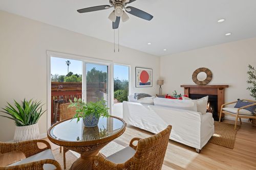 d-110 S Salinas St, SANTA BARBARA, CA, 93103-2881 | Card Image