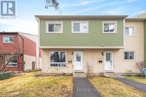 235 Teal Cres, Orleans, ON, K1E2C3 | Card Image