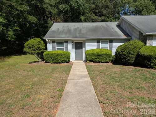 111 Birdie Ct, Mooresville, NC, 28117-3521 | Card Image
