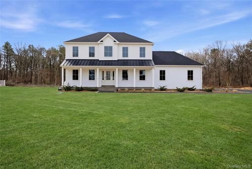 Lot 12 Bookville Ct, Holbrook, NY, 11741-5418 | Card Image