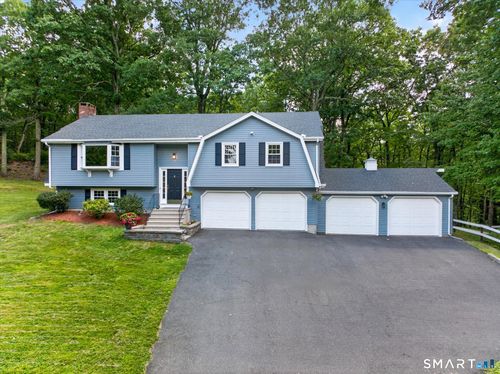 211 Mountain Rd, North Granby, CT, 06060-1415 | Card Image