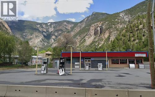 670 Scott Ave, Hedley, BC, V0X1K0 | Card Image