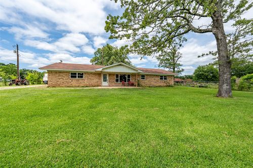 7037 E Us Highway 80, Hawkins, TX, 75765-3432 | Card Image