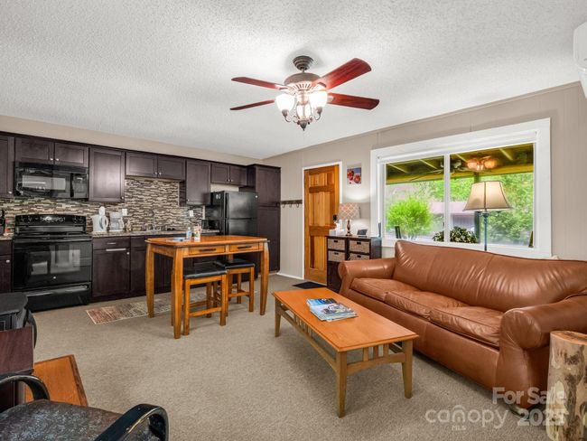 128 Winding Creek Ct, Townhouse with 1 bedrooms, 1 bathrooms and null parking in Lake Lure NC | Image 7