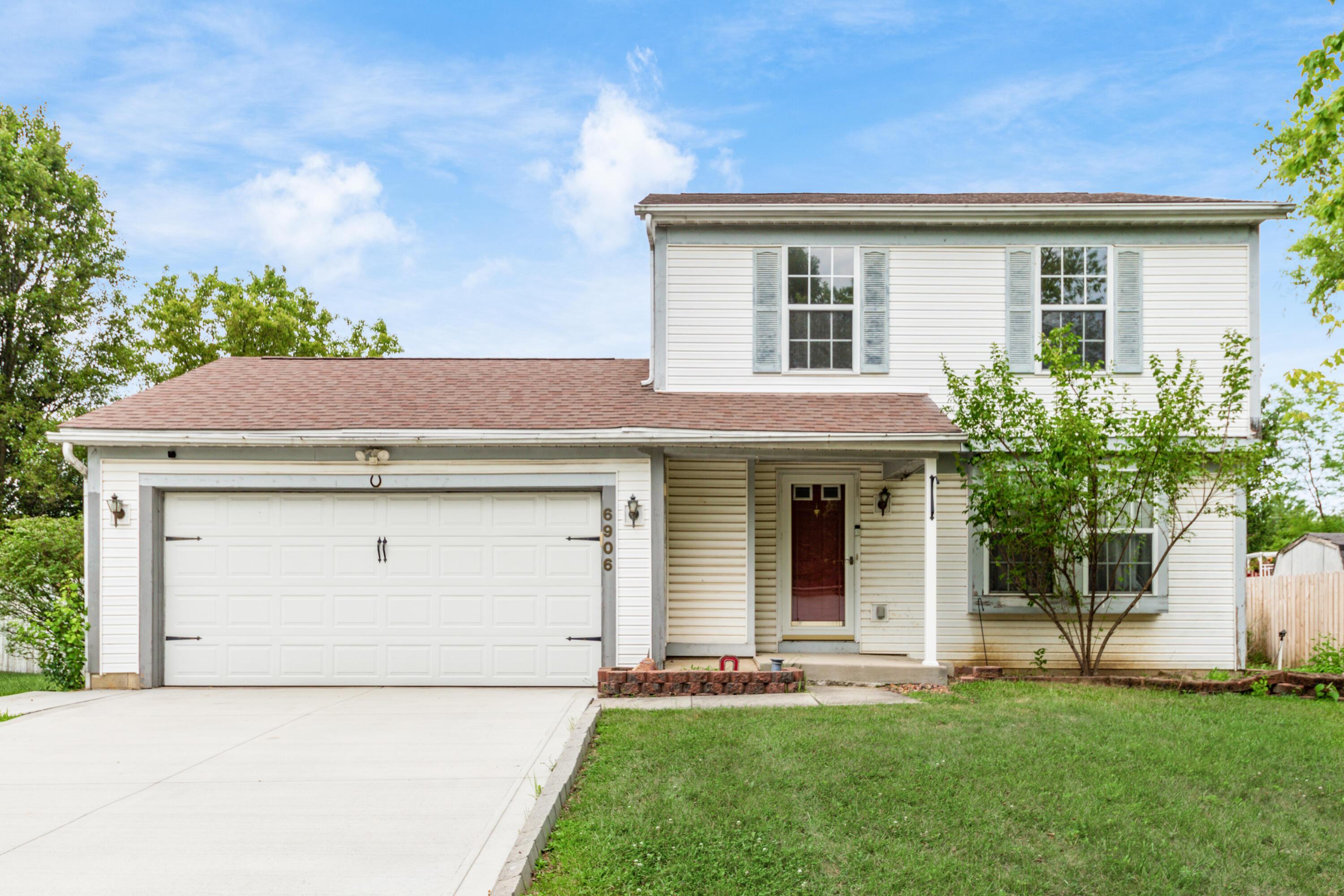 Barker Dr, Canal Winchester, OH 43110