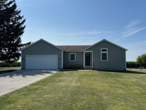 3560 Tiffin Rd, Fremont, OH, 43420-9541 | Card Image
