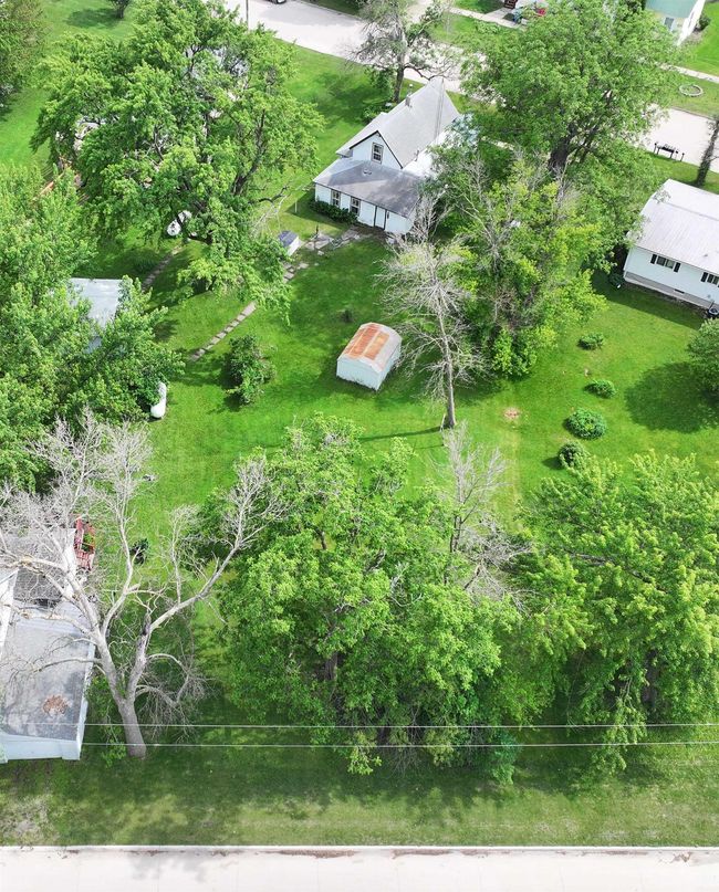 214 W Main St, House other with 1 bedrooms, 1 bathrooms and null parking in Lime Springs IA | Image 5