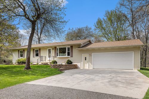 12321 Stultz St Ne, Rockford, MI, 49341-9535 | Card Image
