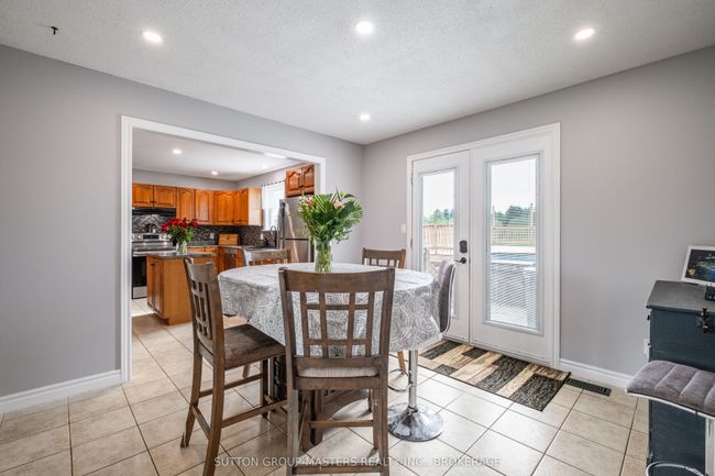 3758 Mcconnell Rd, House other with 5 bedrooms, 3 bathrooms and 12 parking in South Frontenac ON | Image 21