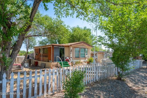 1860 Cindy Ct, Chino Valley, AZ, 86323-7055 | Card Image