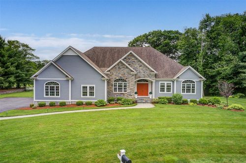 6 Kenwood Ct, Seekonk, MA, 02771-1737 | Card Image