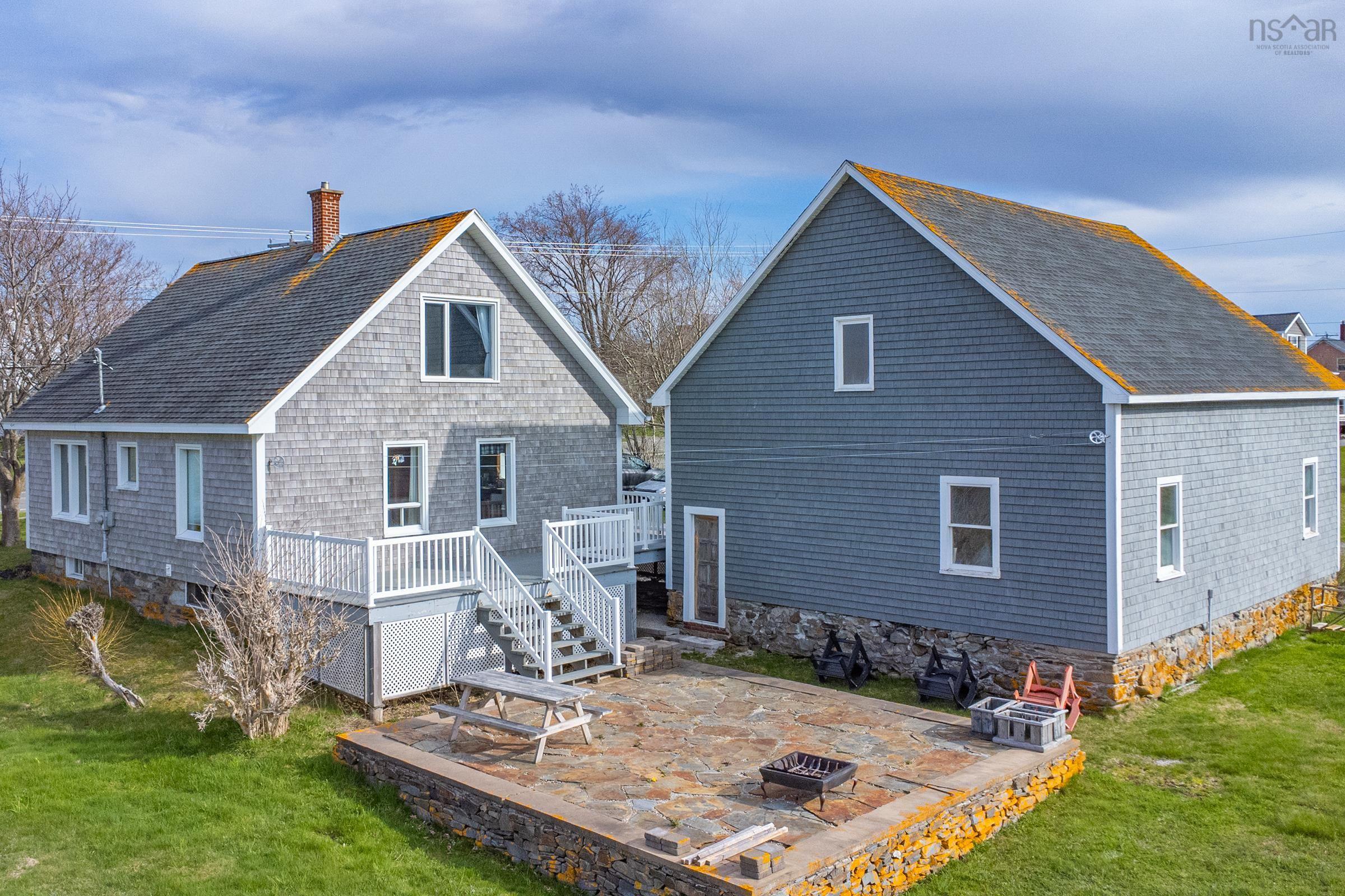 Residential in Little Brook 3