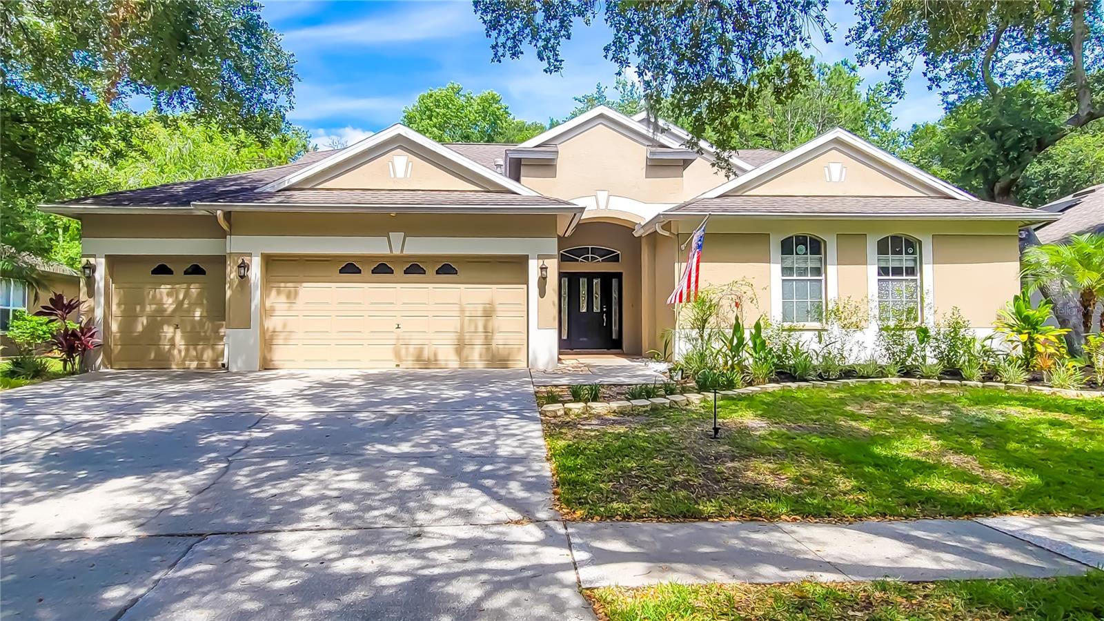 Riverglen Dr, Riverview, FL 33569