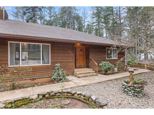 372 Thornbrook Dr, Merlin, OR, 97532-9777 | Card Image