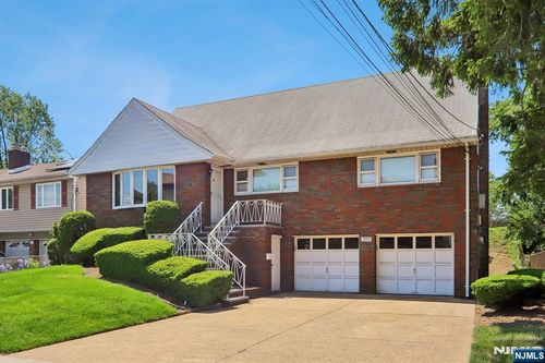 355 Chestnut Ave, South Hackensack, NJ, 07606-1533 | Card Image