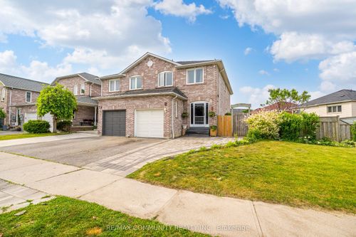 3 Tawn Cres, Ajax, ON, L1Z1J1 | Card Image