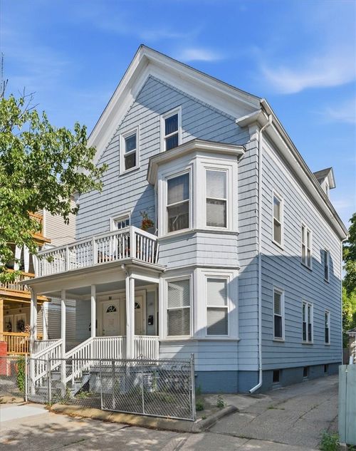 94 Lexington Ave, Providence, RI, 02907-1767 | Card Image