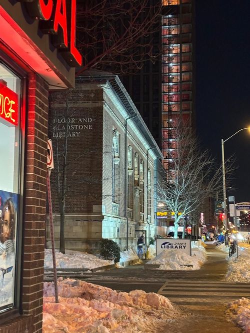 205-1087 Bloor St W, Toronto, ON, M6H1M5 | Card Image