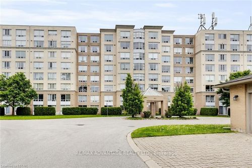 405-1510 Richmond St, London, ON, N6G4V2 | Card Image