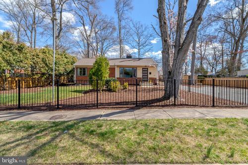7909 Martha Washington St, ALEXANDRIA, VA, 22309-1348 | Card Image