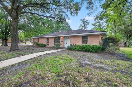 5422 Spellman Rd, Houston, TX, 77096-6146 | Card Image