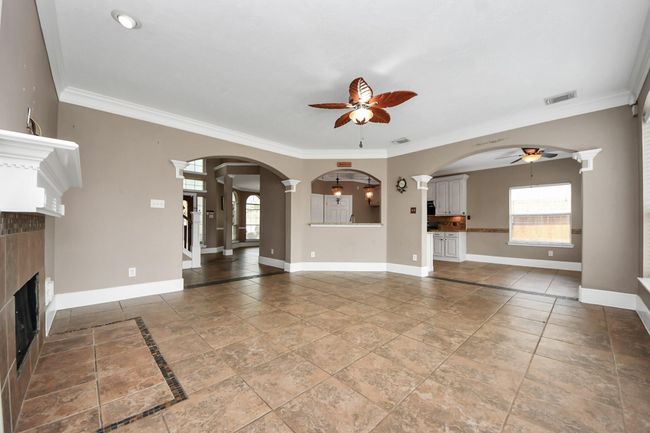 3613 Pine Valley Dr, House other with 5 bedrooms, 4 bathrooms and 2 parking in Pearland TX | Image 16