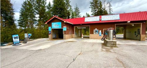 8539 Mt Highway 35, Bigfork, MT, 59911-3715 | Card Image