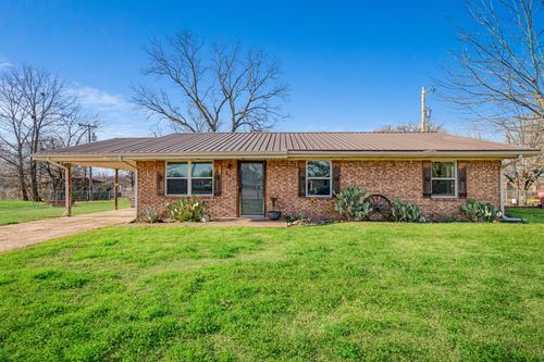 202 Circle Dr, Bogata, TX, 75417-2626 | Card Image