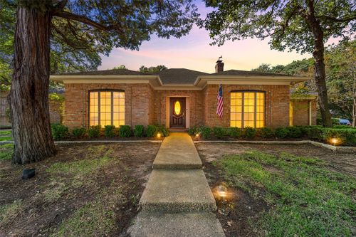 3906 Green Oak Dr, Waco, TX, 76710-1444 | Card Image