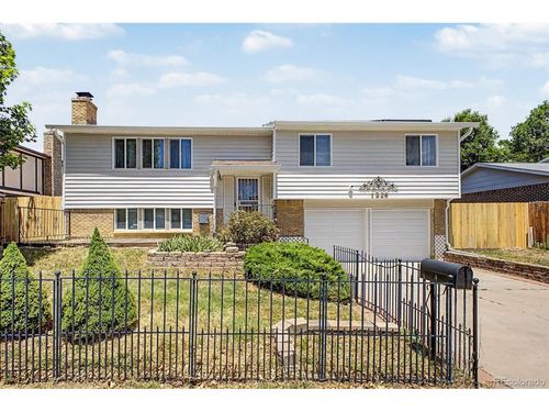 1526 S Fraser Way, Aurora, CO, 80012-5727 | Card Image
