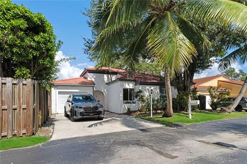 10969 Sw 74th St, Miami, FL, 33173 | Card Image