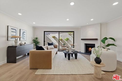4-1807 10th Street, Santa Monica, CA, 90404 | Card Image