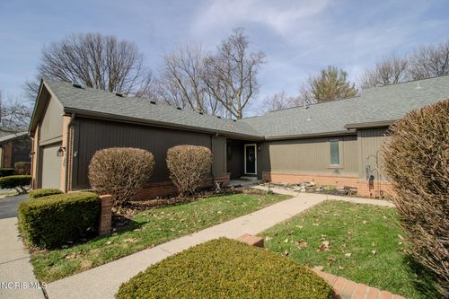 1 Abbey Rd, Perrysburg, OH, 43551-3170 | Card Image