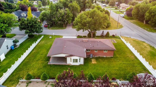 200 , Hyde Park, UT 84318