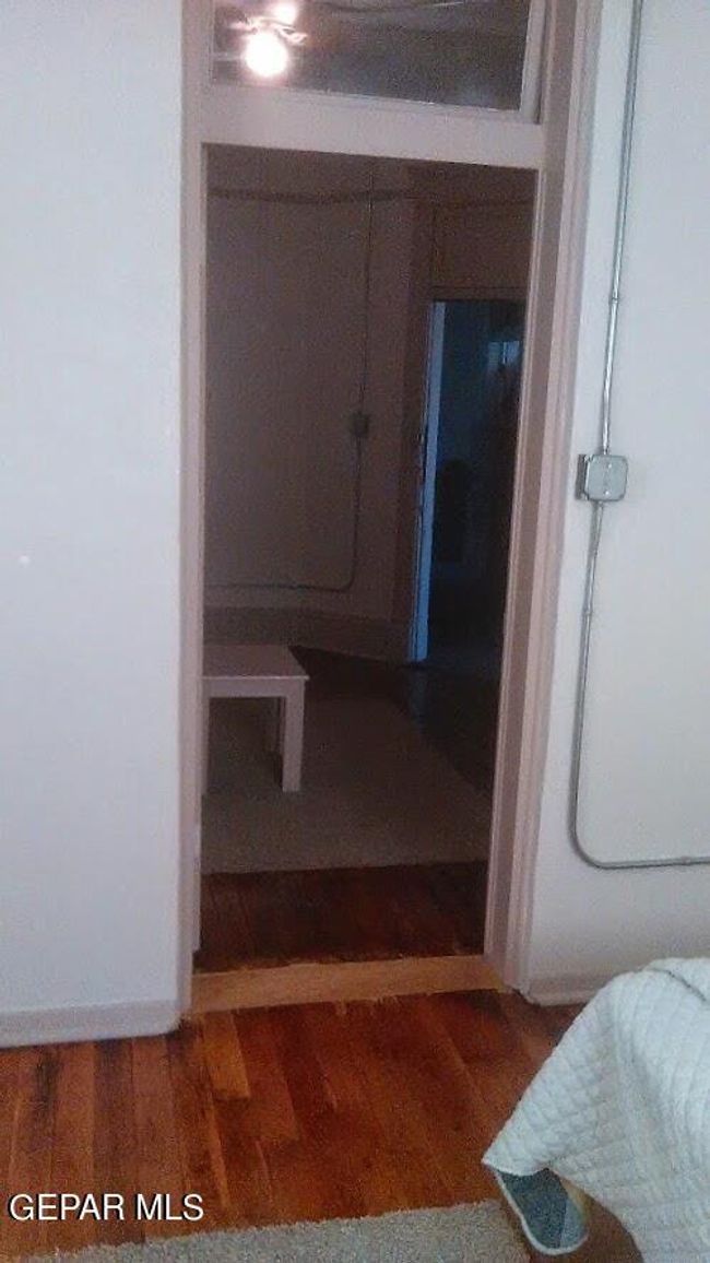 Room-8 1 | Image 45