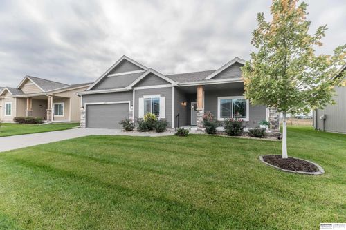 18123 Camden Avenue, Elkhorn, NE, 68022 | Card Image