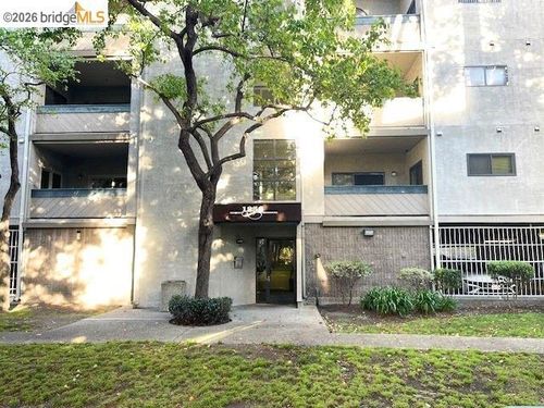 254-1256 Stanhope Ln, Hayward, CA, 94545-2685 | Card Image