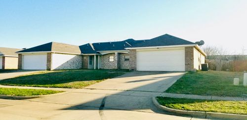 857 Robinson Court, Grand Prairie, TX, 75051 | Card Image