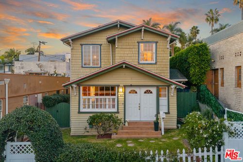 41 Vicente Ter, Santa Monica, CA, 90401-3221 | Card Image