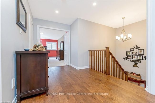 344 Landsborough Ave, House attached with 3 bedrooms, 4 bathrooms and 2 parking in Milton ON | Image 25