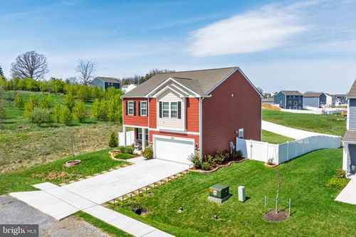 160 Bar Harbor Ter, CHARLES TOWN, WV, 25414-1213 | Card Image