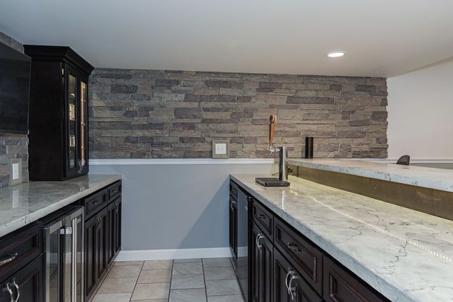 1619 W Meadowlark Dr, Home with 3 bedrooms, 3 bathrooms and null parking in Pontiac IL | Image 33