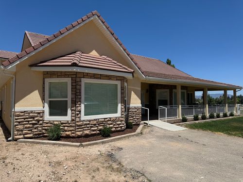 47 W 400 Cyn S, Parowan, UT, 84761 | Card Image